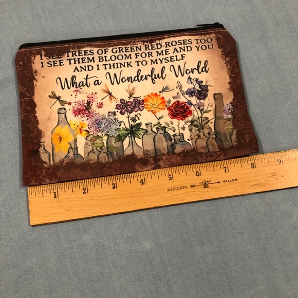 Zippered Case, Cosmetics, Medicine, Wipes, 5" X 8" NWOT - Picture 2 of 3